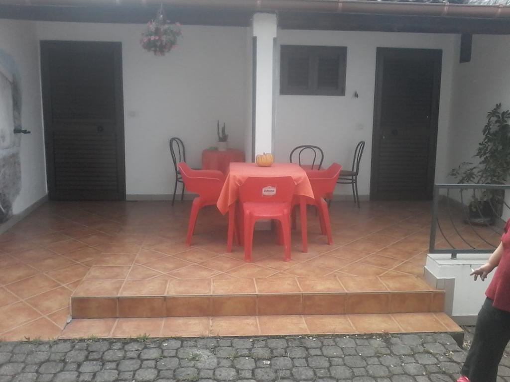 B&B Domo De Pedra Tottubella Exterior foto